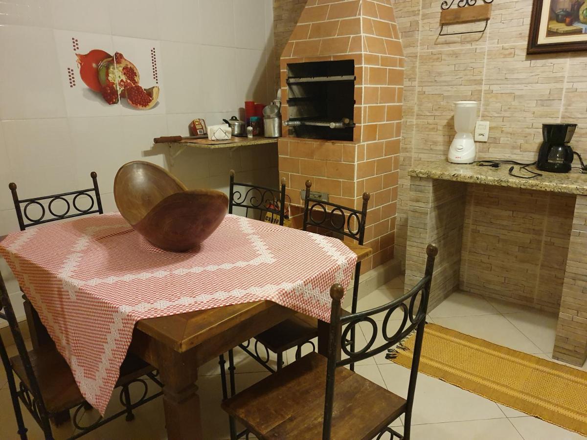 Flats Com Deque, Cozinha E Churrasqueira Conservatoria Bagian luar foto