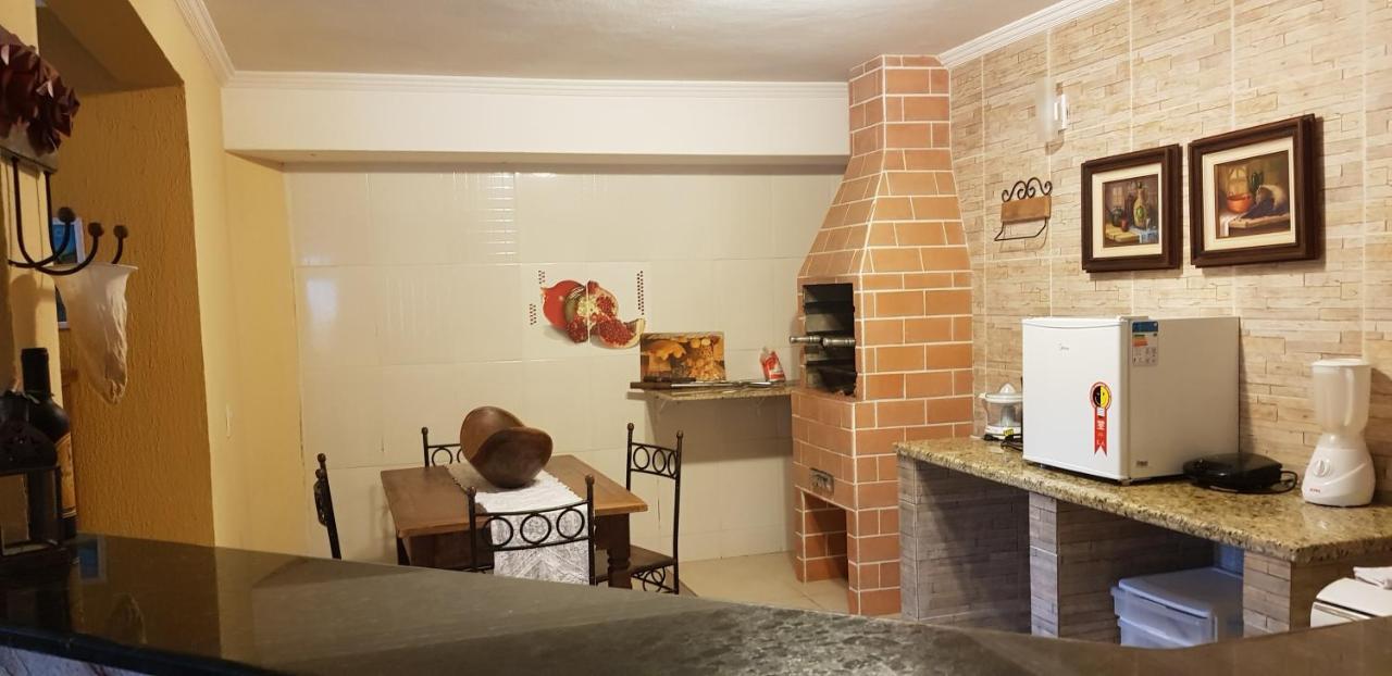 Flats Com Deque, Cozinha E Churrasqueira Conservatoria Bagian luar foto
